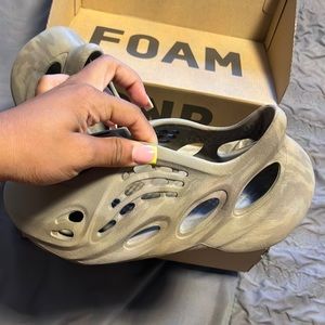 Yeezy foam runners